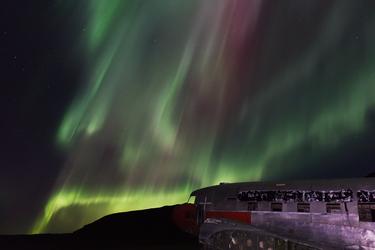 /media/aurora2024-8154-bin2.jpg.800x250_q75.jpg
